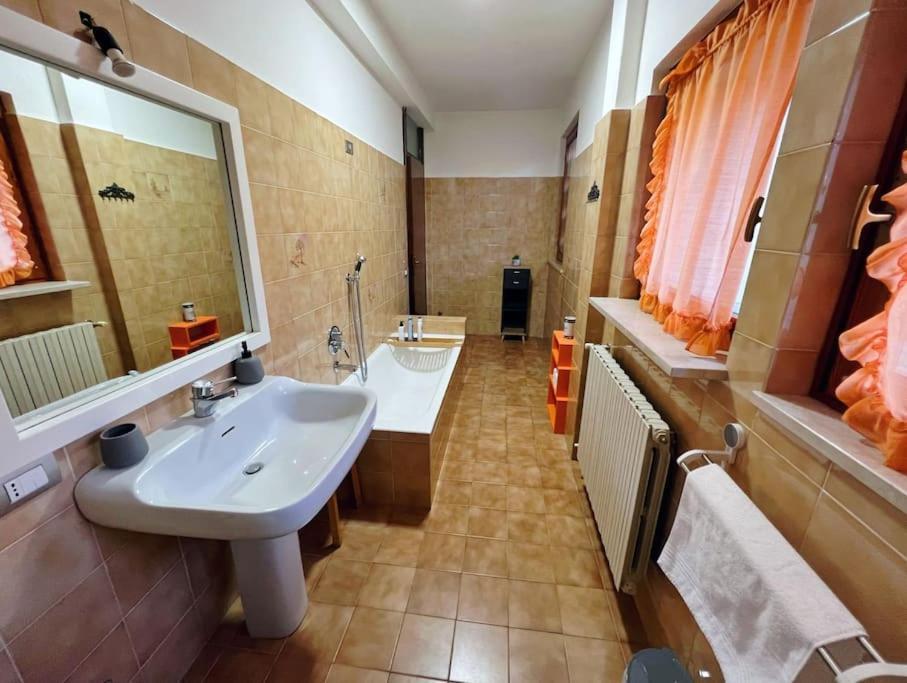 Business And Family House Con 3 Camere Da Letto Bergamo Exterior foto