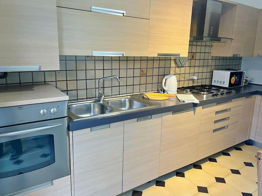 Business And Family House Con 3 Camere Da Letto Bergamo Exterior foto
